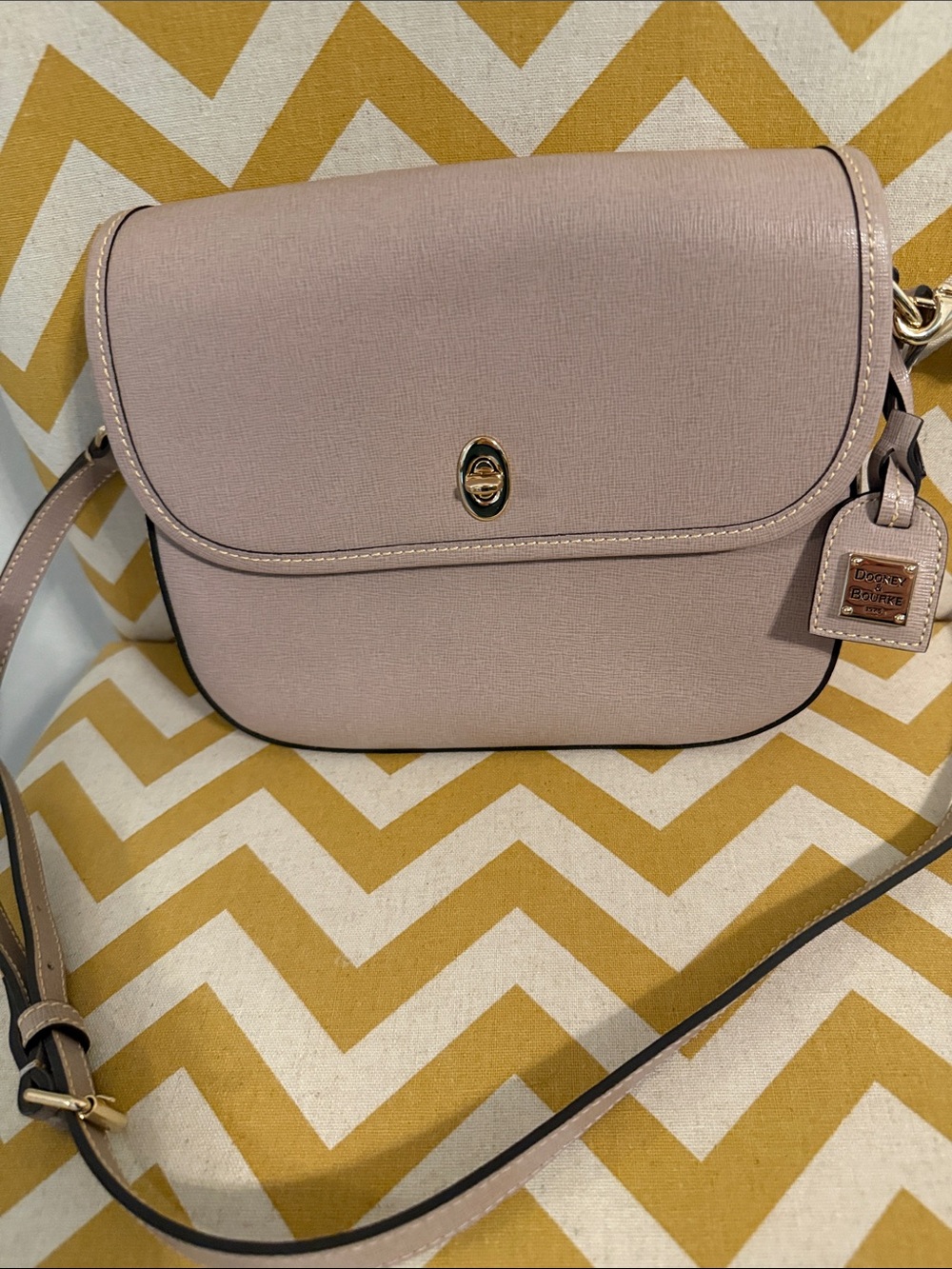 NWOT Dooney & Bourke East/West Saffiano Leather Crossbody Saddle Bag.